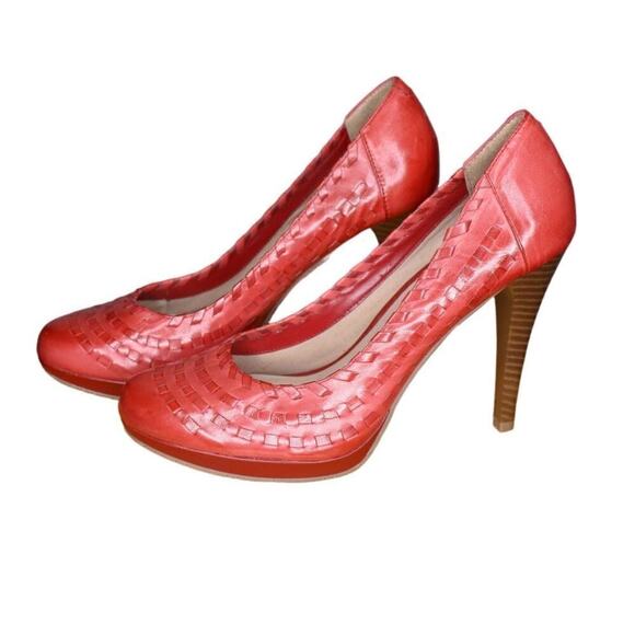Andrew Geller Knot Red Leather Woven High Heel Shoes Round Toe 8.5M - Picture 1 of 5